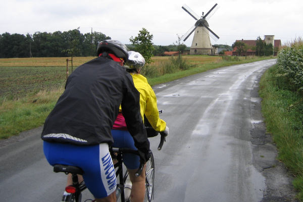 Tandem approaching the windmill on the way to Rulle